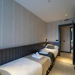 Heritage 4* 오비에도