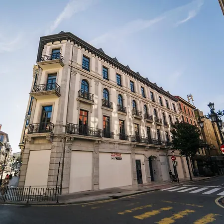 Heritage מלון דירות 4*