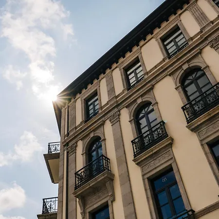 Heritage 4* אוביידו