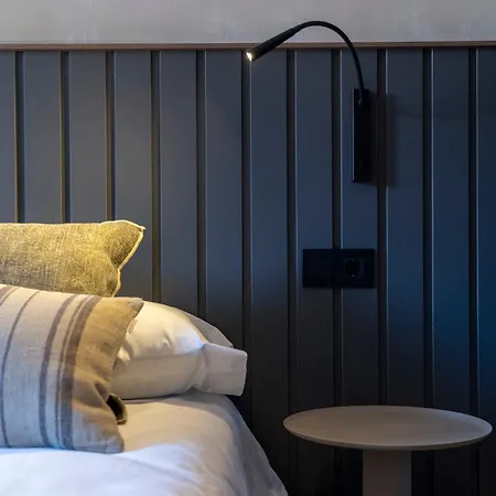 מלון דירות Heritage 4*