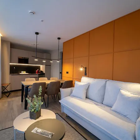 Heritage 4*
