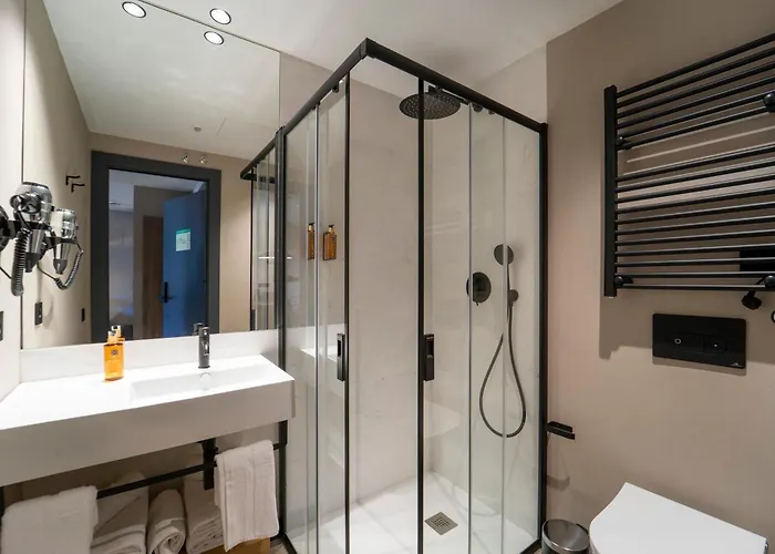 Heritage 公寓式酒店 4*